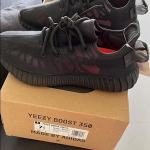 Yeezy Boost 350